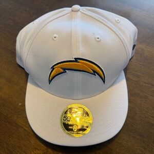 New With Tags White LA Chargers Logo Hat Size 8